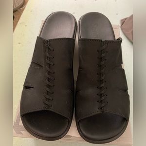 Dansko Sanita Dana black leather oilskin slides size 10, euro 41. New in box